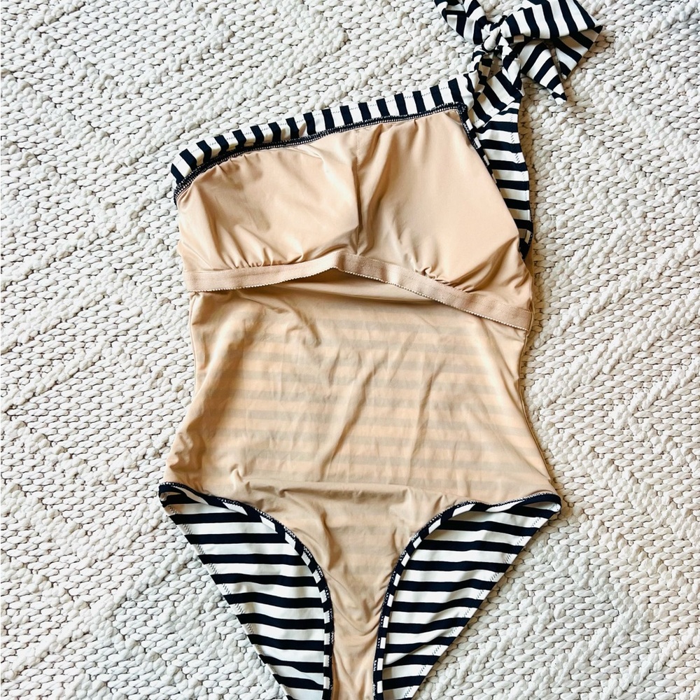 J CREW Classic 1 Tie Strap Navy Striped One Piece Swimsuit Womens 10 Like New - Picture 9 of 10